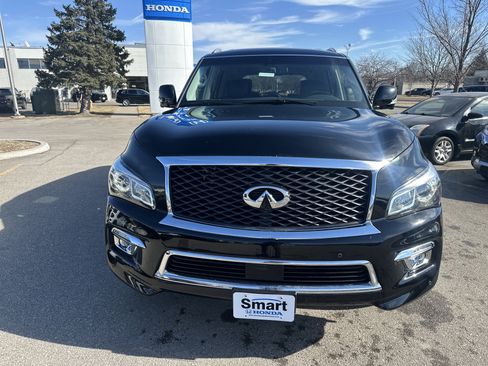 Used 2016 INFINITI QX80 Luxe w/ 22" Wheel Package image 2