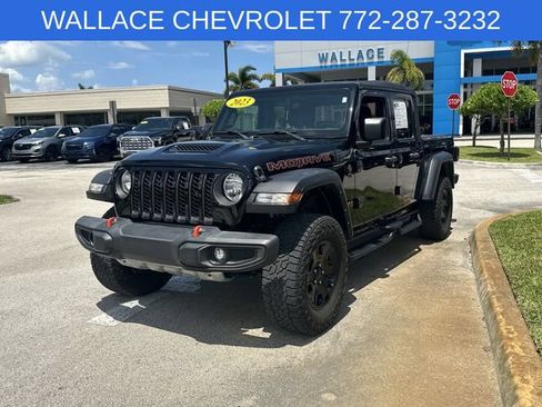 Used 2023 Jeep Gladiator Mojave AWD/4WD image 2