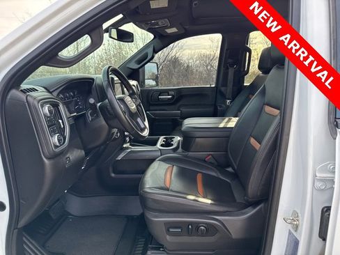 Used 2023 GMC Sierra 2500 AT4 w/ AT4 Preferred Package image 17
