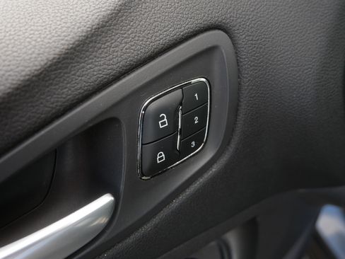 Used 2013 Ford Escape SEL FWD image 22