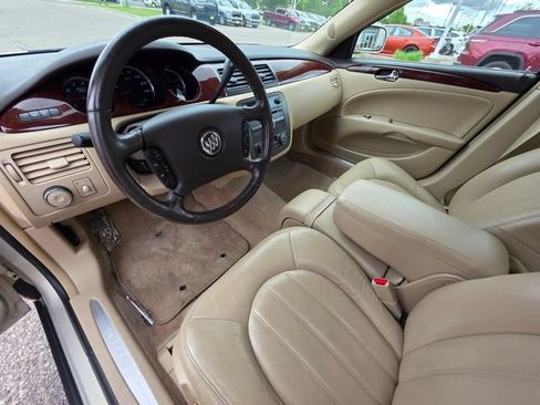 Used 2009 Buick Lucerne CXL FWD image 17