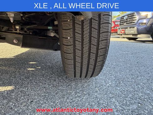 Certified 2024 Toyota RAV4 XLE AWD/4WD image 32