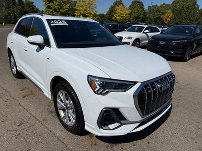 Certified 2025 Audi Q3 2.0T Premium w/ Convenience Package