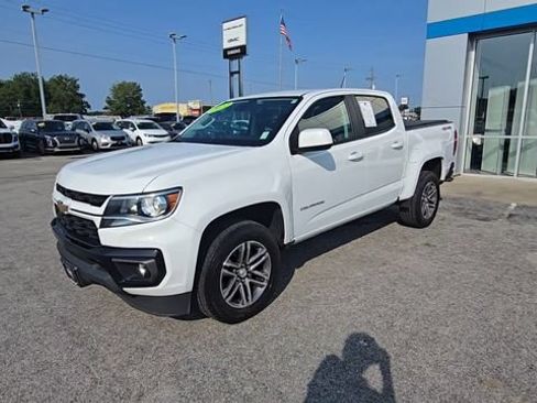 Used 2022 Chevrolet Colorado LT w/ Luxury Package AWD/4WD image 4