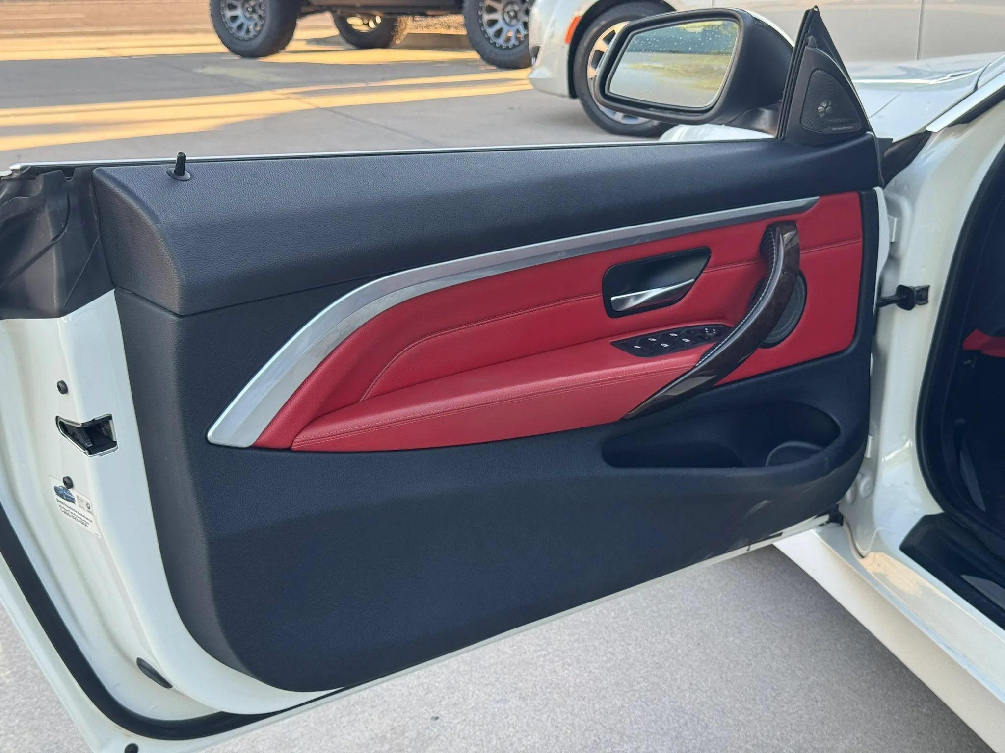 Used 2015 BMW 428i Convertible RWD image 10