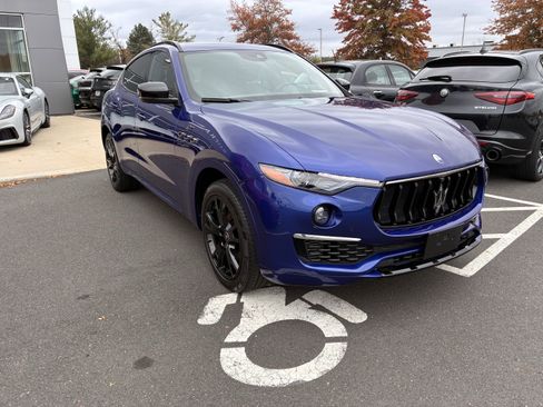Used 2022 Maserati Levante GT image 4