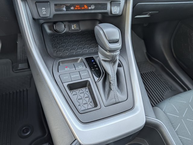 Used 2023 Toyota RAV4 XLE w/ Convenience Package FWD image 26