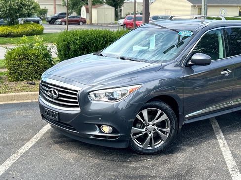Used 2013 INFINITI JX35 AWD w/ Premium Pkg image 3