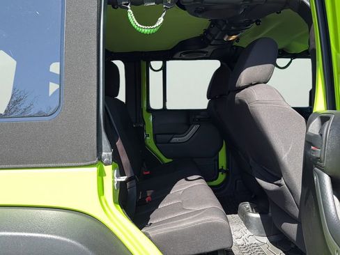 Used 2013 Jeep Wrangler Unlimited Sport AWD/4WD image 12