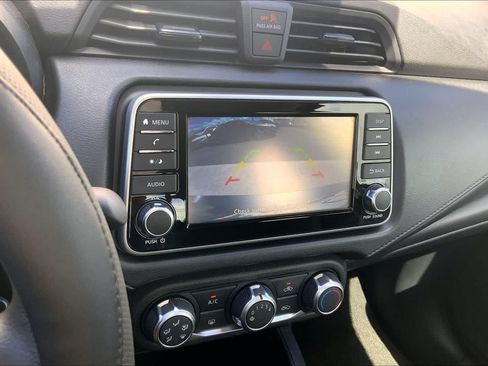 Used 2024 Nissan Versa S FWD image 26