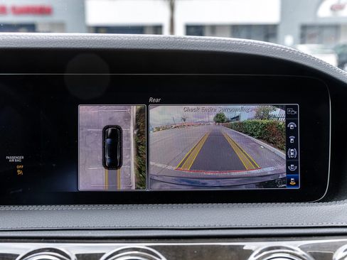 Used 2019 Mercedes-Benz S 560 Sedan image 28