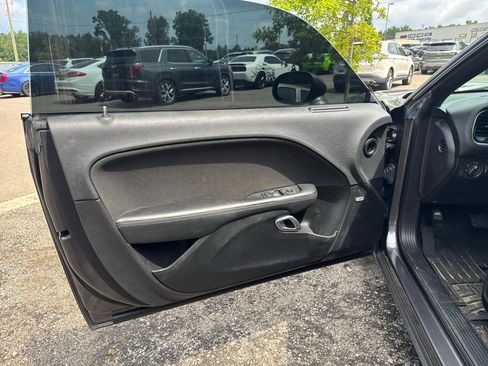 Used 2020 Dodge Challenger R/T Scat Pack RWD image 6