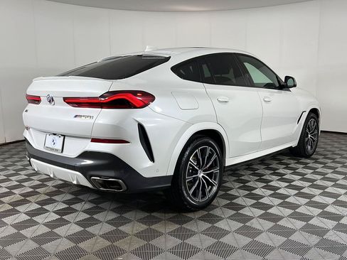 Used 2023 BMW X6 M50i w/ Climate Comfort Package AWD/4WD image 5