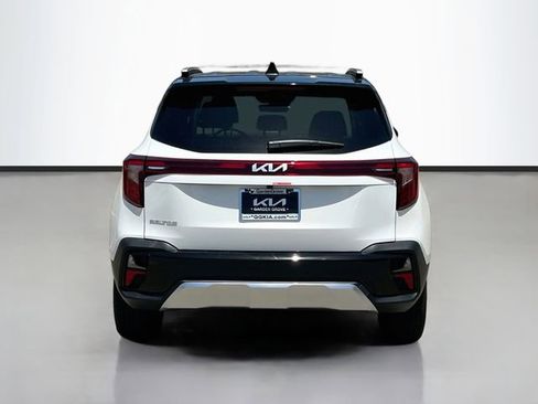New 2026 Kia Seltos S FWD image 6