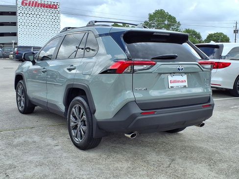 Used 2023 Toyota RAV4 XLE Premium AWD/4WD image 3