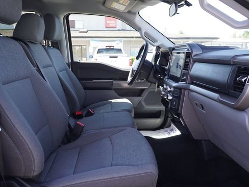 Used 2025 Ford F150 XLT w/ Equipment Group 301A Standard AWD/4WD image 9