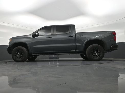 Used 2025 Chevrolet Silverado 1500 ZR2 w/ Technology Package AWD/4WD image 25