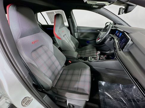 Used 2023 Volkswagen GTI SE image 36