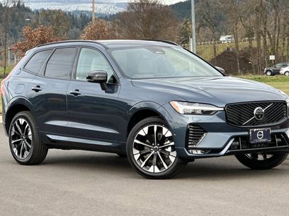 New 2026 Volvo XC60 B5 Plus w/ Protection Package Premier