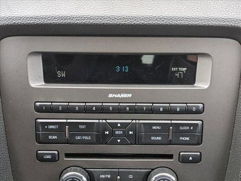 Used 2013 Ford Mustang Premium image 12