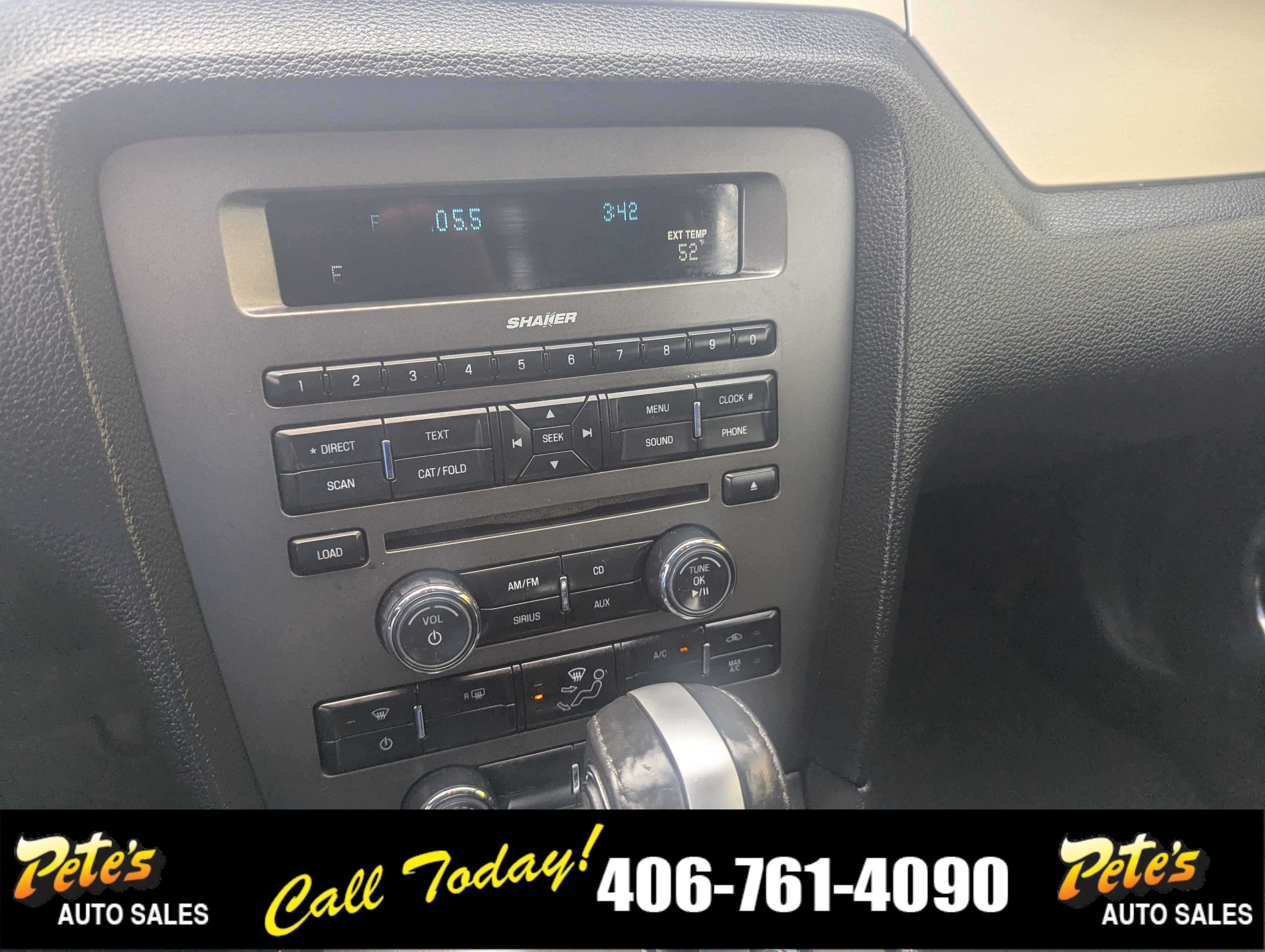 Used 2013 Ford Mustang Premium RWD image 25