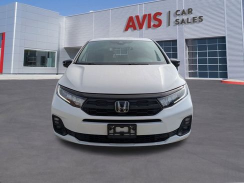 Used 2025 Honda Odyssey Sport-L image 2