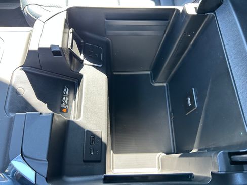 Used 2026 Chevrolet Silverado 3500 High Country w/ Technology Package image 28