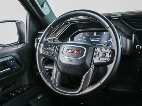 Used 2024 GMC Sierra 1500 AT4 w/ Technology Package AWD/4WD image 13