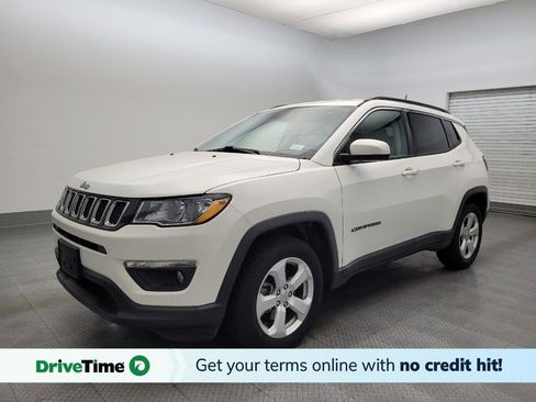 Used 2018 Jeep Compass Latitude image 1