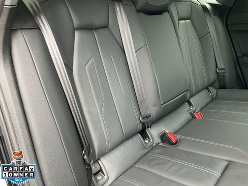 Used 2023 Audi Q4 e-tron Prestige image 53