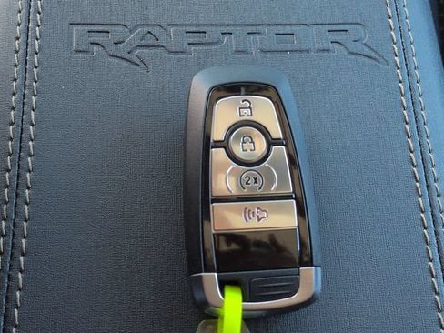 Used 2026 Ford Bronco Raptor AWD/4WD image 38