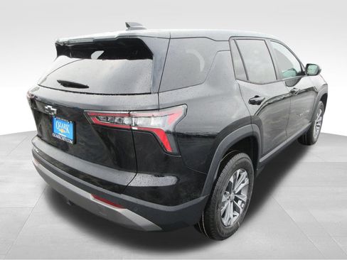 New 2026 Chevrolet Equinox LT w/ LPO, Floor Liner Package FWD image 5