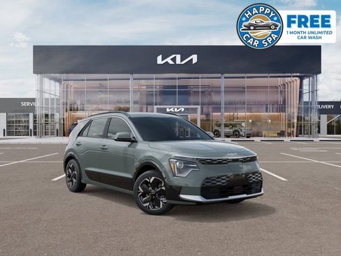 New 2026 Kia Niro Wind FWD image 1