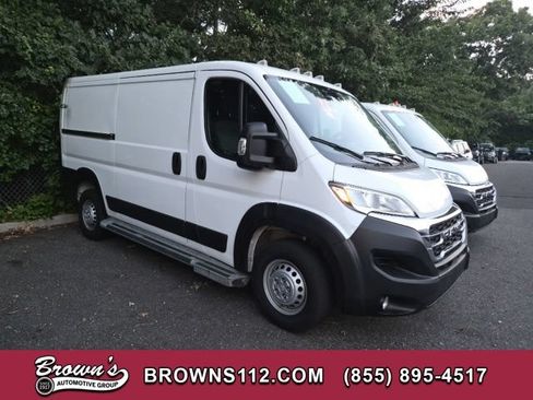 Used 2025 RAM ProMaster 2500 w/ U-Haul Equipment Group FWD image 1