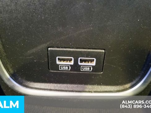 Used 2023 Dodge Charger SXT image 23