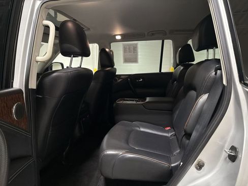 Used 2020 Nissan Armada SL w/ Premium Package image 23