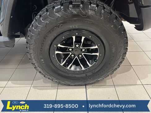 Used 2024 Jeep Wrangler Unlimited Rubicon AWD/4WD image 29