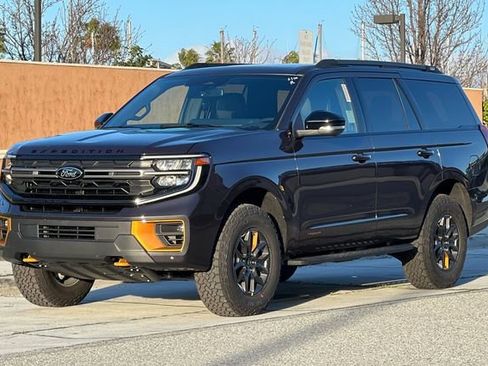 New 2026 Ford Expedition Tremor image 8