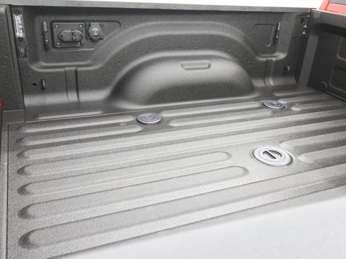 Used 2024 RAM 2500 Laramie w/ Night Edition AWD/4WD image 5