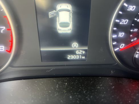 Certified 2023 Kia Stinger GT-Line w/ Sun & Sound Package image 23