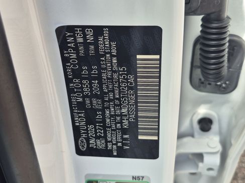 New 2026 Hyundai Elantra SEL Sport FWD image 32