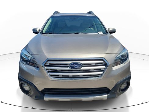 Used 2015 Subaru Outback 2.5i Limited AWD/4WD image 2