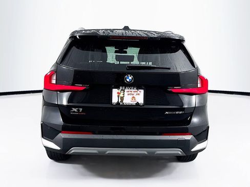 Used 2023 BMW X1 xDrive28i image 8