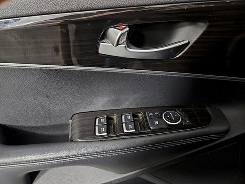 Used 2020 Kia Sorento S FWD image 14