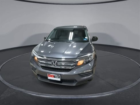 Used 2016 Honda Pilot LX image 3