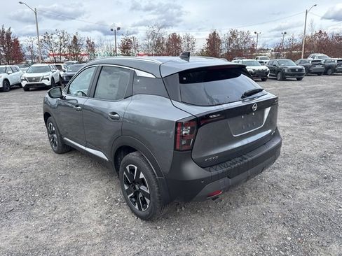New 2026 Nissan Kicks SV w/ SV Premium Package image 8