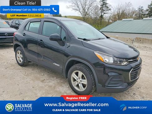 Used 2017 Chevrolet Trax LS AWD/4WD image 5