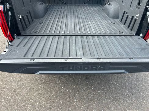 Used 2022 Toyota Tundra Limited w/ Power Package AWD/4WD image 9