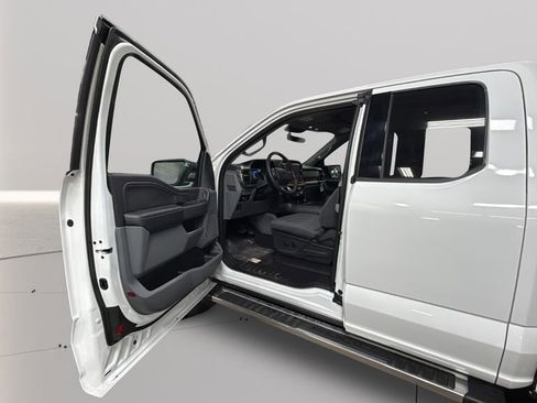 New 2026 Ford F150 XLT w/ XLT Chrome Appearance Package AWD/4WD image 17