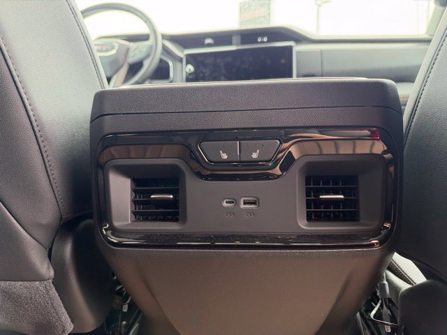Used 2026 GMC Sierra 1500 AT4 w/ AT4 Premium Package AWD/4WD image 17